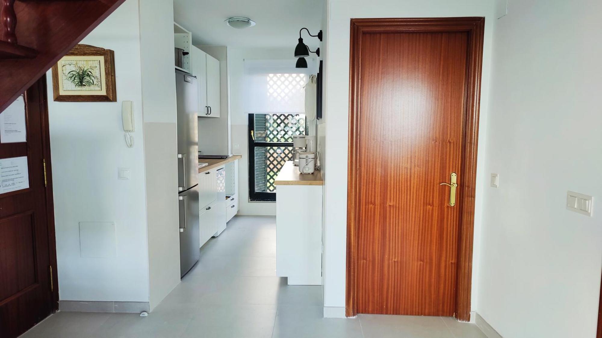 Апартаменты Bonito Duplex Con Vistas Al Mar Комильяс Экстерьер фото
